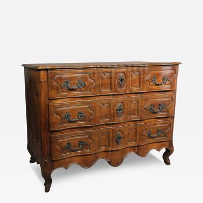 Fine Louis XV Provincial Walnut Commode