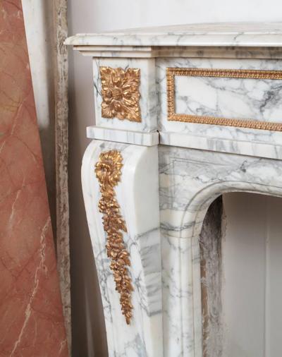 Fine Louis XVI style Arabescato Marble Mantle