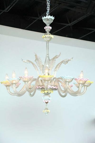 Fine Pair of Murano Glass Twelve Light Chandeliers 1950s Italy