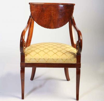 Fine Set of Italian Eight Chairs and a Pair of Armchairs