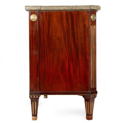 Fine Swedish Gustavian Mahogany Antique Chest of Drawers Commode ca 1780