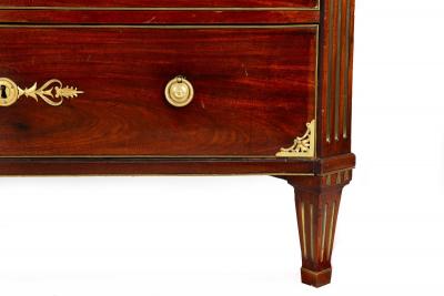 Fine Swedish Gustavian Mahogany Antique Chest of Drawers Commode ca 1780