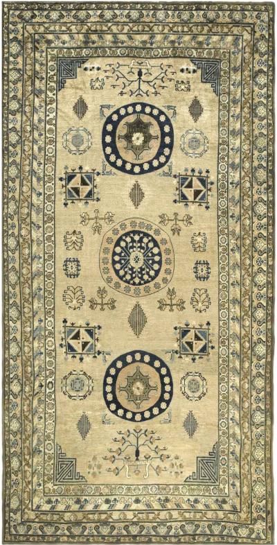 Fine Vintage Khotan Samarkand Handmade Wool Carpet