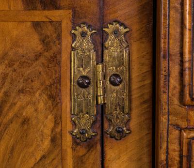 Fine and Important George I Walnut Kneehole Desk