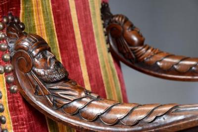 Fine pair of 19thc French walnut open armchairs in the Baroque style
