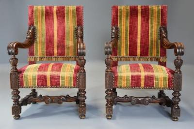Fine pair of 19thc French walnut open armchairs in the Baroque style