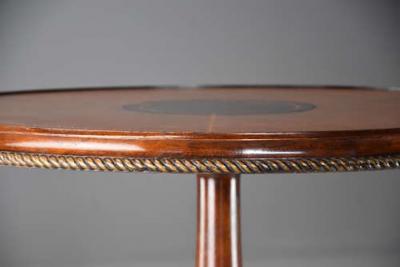 Fine quality 18th century Rococo style mahogany leather top tripod table