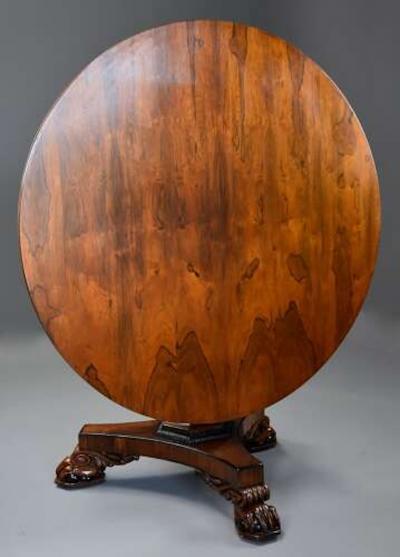 Fine quality 19th century William IV rosewood tilt top breakfast table
