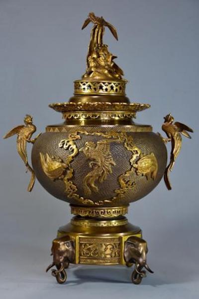 Fine quality French Japonisme style bronze incense burner set