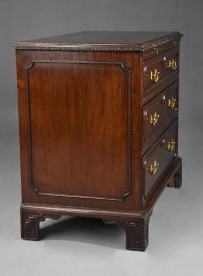 Fine quality late 19th century mahogany chest of drawers