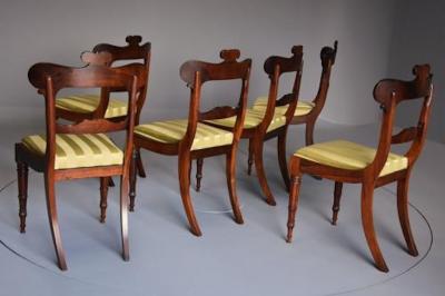 Fine quality set of six Regency rosewood dining chairs