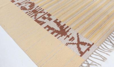 Finland Flat Woven Rug by Alestalon Mattokutomo