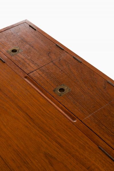 Finn Juhl Desk NV 40 Produced by Cabinetmaker Niels Vodder