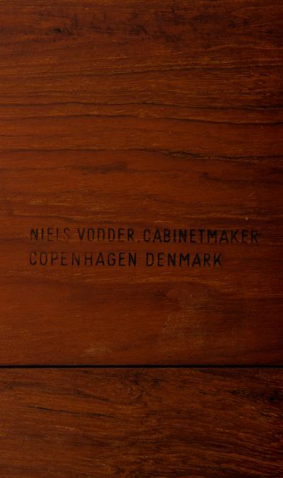 Finn Juhl Dining Table Model NV 56 Produced by Cabinetmaker Niels Vodder