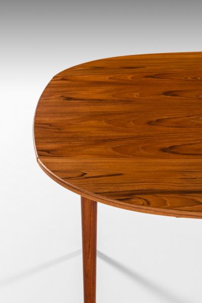Finn Juhl Dining Table Produced in Denmark