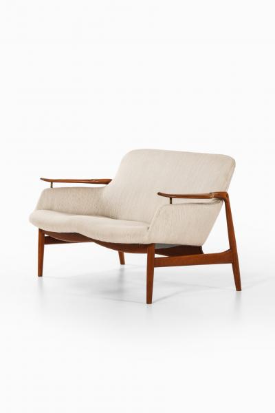 Finn Juhl FINN JUHL SOFA