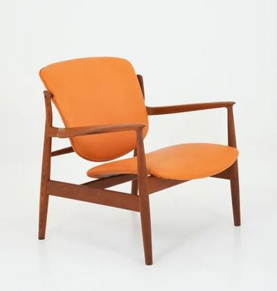 Finn Juhl Finn Juhl Cognac Leather and Teak Lounge Chair model FD 136
