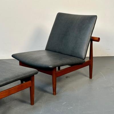 Finn Juhl Finn Juhl Danish Mid Century Modern Japan Lounge Chair and Ottoman Daverkosen