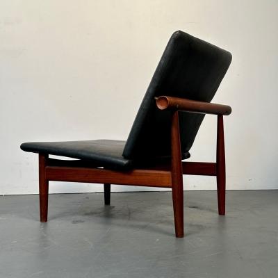 Finn Juhl Finn Juhl Danish Mid Century Modern Japan Lounge Chair and Ottoman Daverkosen