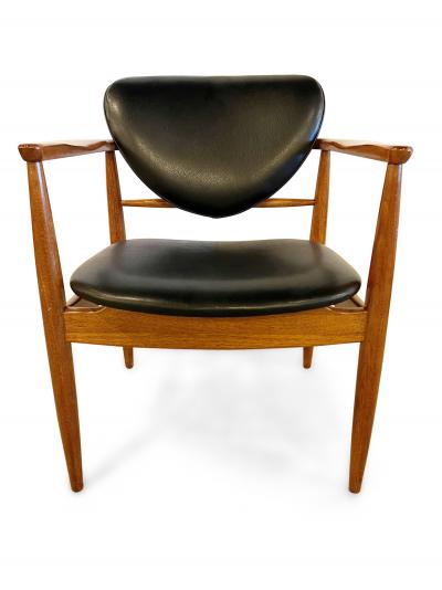 Finn Juhl John Stuart Set of 14 Danish Mid Century Walnut and Black Leather Chairs