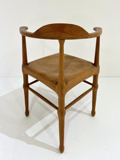 Finn Juhl Model of Danish Corner Chair in the Manner of Finn Juhl