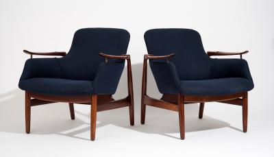 Finn Juhl Pair of Finn Juhl NV53 Lounge Chairs in Rare Brazilian Rosewood
