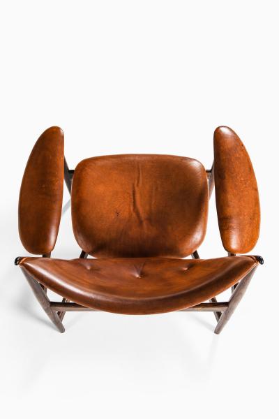 Finn Juhl The Chieftain Easy Chair in Leather and Rosewood by Finn Juhl 1950s