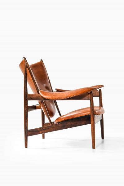 Finn Juhl The Chieftain Easy Chair in Leather and Rosewood by Finn Juhl 1950s