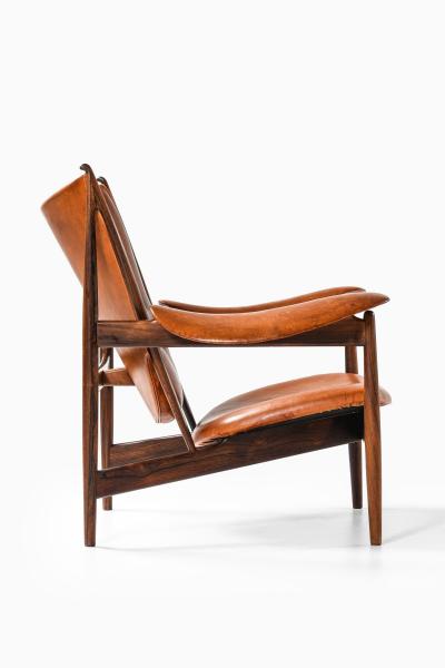 Finn Juhl The Chieftain Easy Chair in Leather and Rosewood by Finn Juhl 1950s