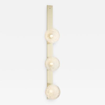 Fizi Triple Ball Flat Wall Sconce