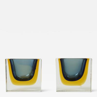 Flavio Poli Flavio Poli pair of faceted small bowls Murano glass for Seguso 1960