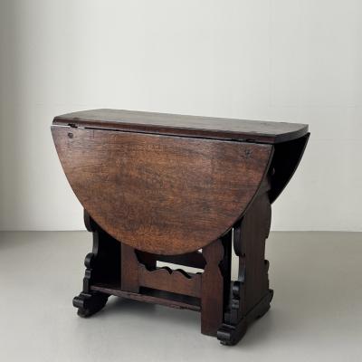 Flemish table 17th century