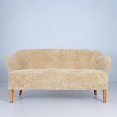 Flemming Lassen Flemming Lassen Ingeborg Sofa in Beech and Honey Sheepskin Asko 1950s