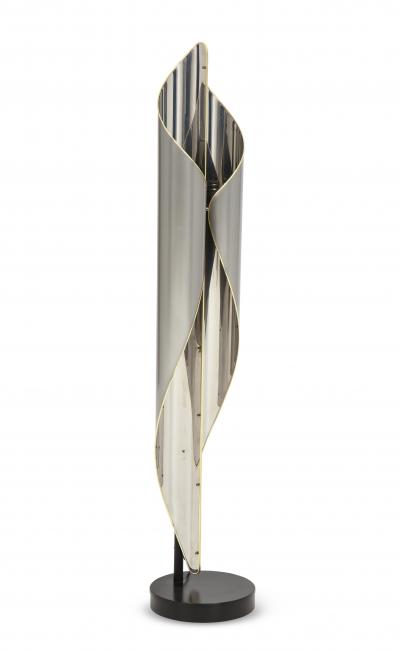 Floor lamp in chrome and steel combined with Brass details 
