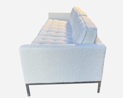 Florence Knoll Large three seater sofa by Florence Knoll Knoll International circa 1970