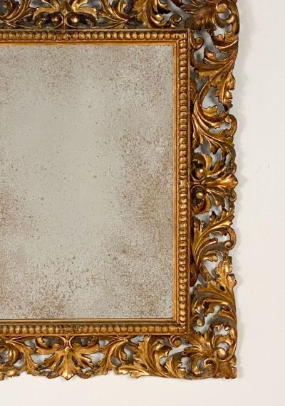 Florentine Italian Giltwood Mirror circa 1880 Later mirror plate