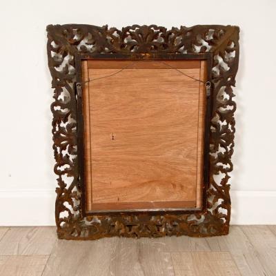 Florentine Italian Giltwood Mirror circa 1880 Later mirror plate