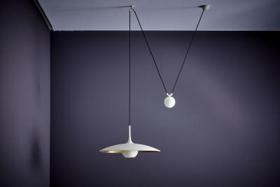 Florian Schulz Florian Schulz Onos 55 in Brass and Flat white with Side Counterweight