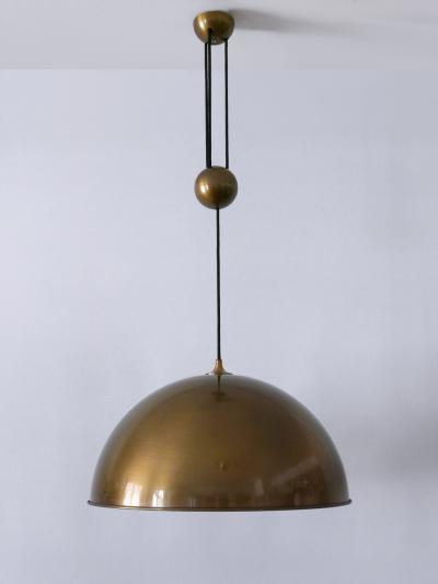 Florian Schulz Large Elegant Mid Century Counterweight Brass Pendant Lamp by Florian Schulz