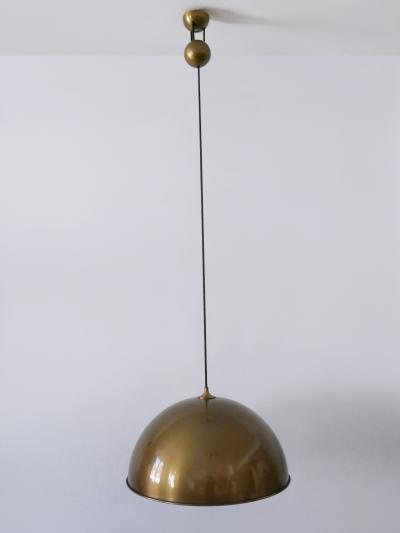 Florian Schulz Large Elegant Mid Century Counterweight Brass Pendant Lamp by Florian Schulz