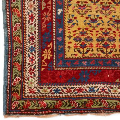 Flower motif Seychour Caucasian runner