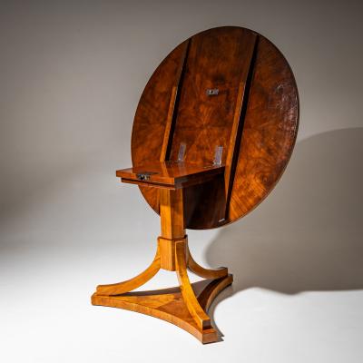 Fold down Biedermeier salon table in cherrywood circa 1825