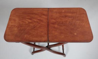 Folding Drinks Table