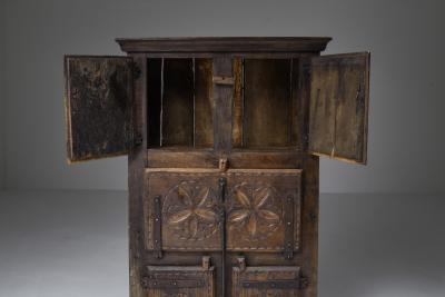Folk art 19th century travail dart populaire cabinet from Bretagne France