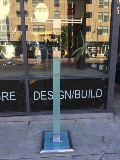 Fontana Arte Glass and Aluminum Valet Stand by Fontana Arte