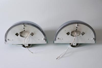 Fontana Arte Set of Two Mid Century Modern Wall Lamps or Sconces by Fontana Arte Italy 1960s