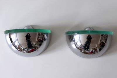 Fontana Arte Set of Two Mid Century Modern Wall Lamps or Sconces by Fontana Arte Italy 1960s