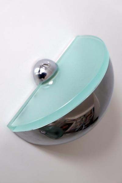 Fontana Arte Set of Two Mid Century Modern Wall Lamps or Sconces by Fontana Arte Italy 1960s