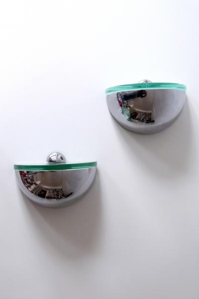 Fontana Arte Set of Two Mid Century Modern Wall Lamps or Sconces by Fontana Arte Italy 1960s