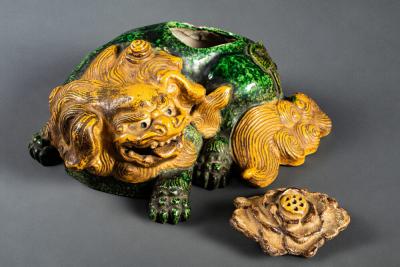 Foo Dog Shi Shi Incense Burner Koro with Removable Lid
